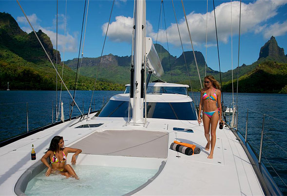Charter Caribbean Yacht